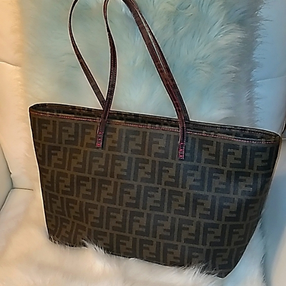 FENDI ZUCCA COATED FF TOTE- PINK INTERIOR - Picture 7 of 17